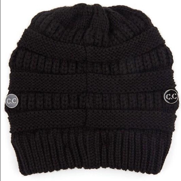 NWT C.C BUTTON BEANIE Black - Picture 2 of 3